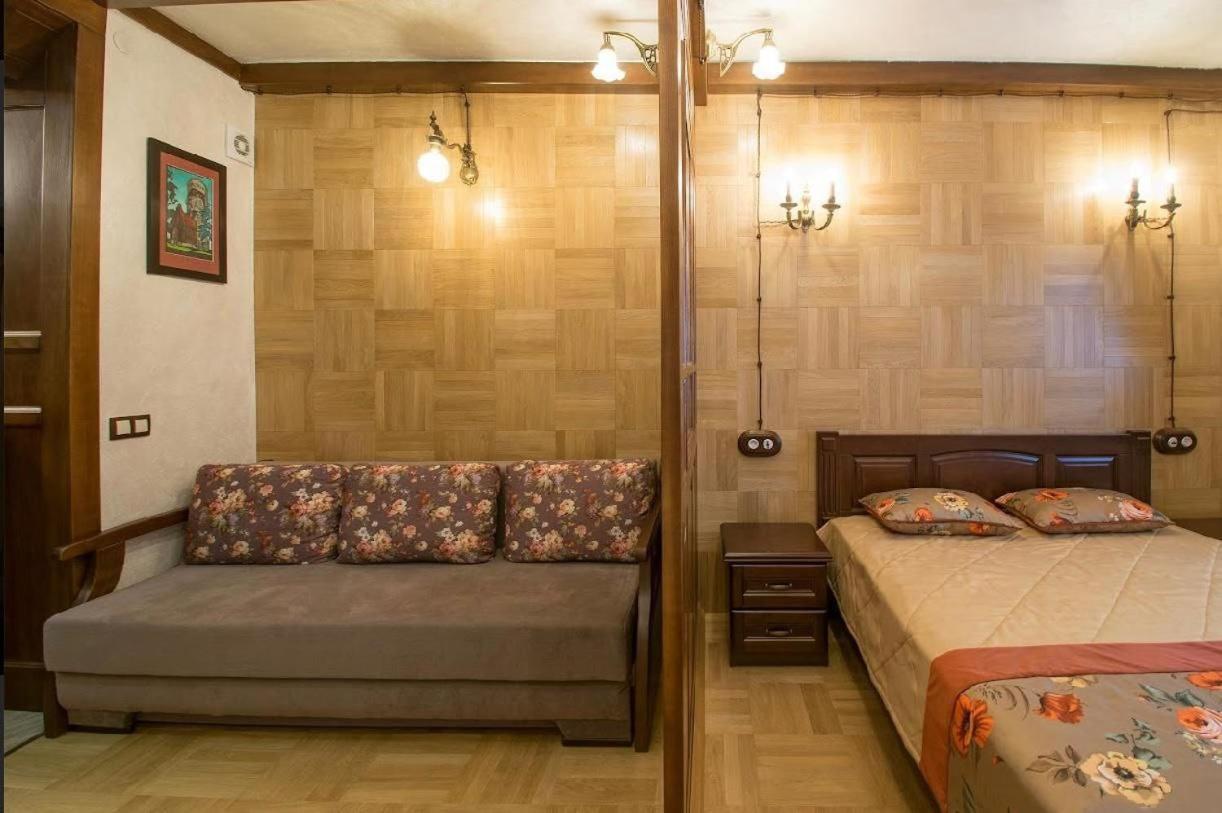 Vidfort Братів Рогатинців Lviv Ngoại thất bức ảnh